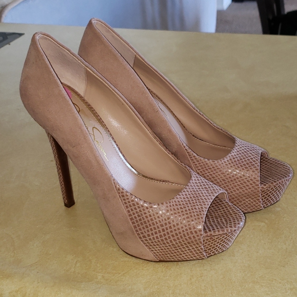 Jessica Simpson High 👠 Heels